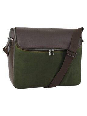 Authentic LOUIS VUITTON Taiga Thai Meal Shoulder Bag Khaki M30868 LV